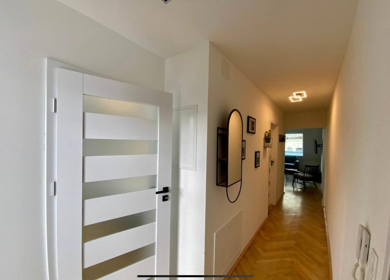 Freshly Renovated Apartment In Trendy Area L Hg21 Viena Exterior foto